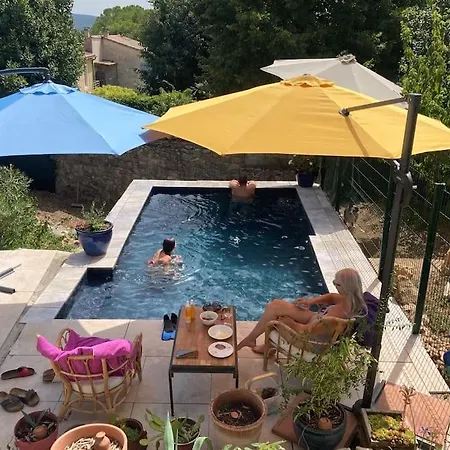 La Tranquille Aux Portes Des Cevennes Hébergement de vacances *