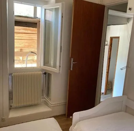 La Tranquille Aux Portes Des Cevennes Сasa de vacaciones