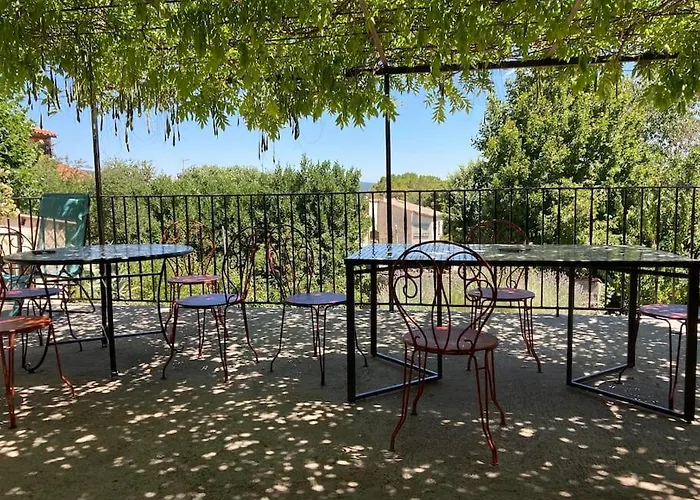 La Tranquille Aux Portes Des Cevennes Brissac